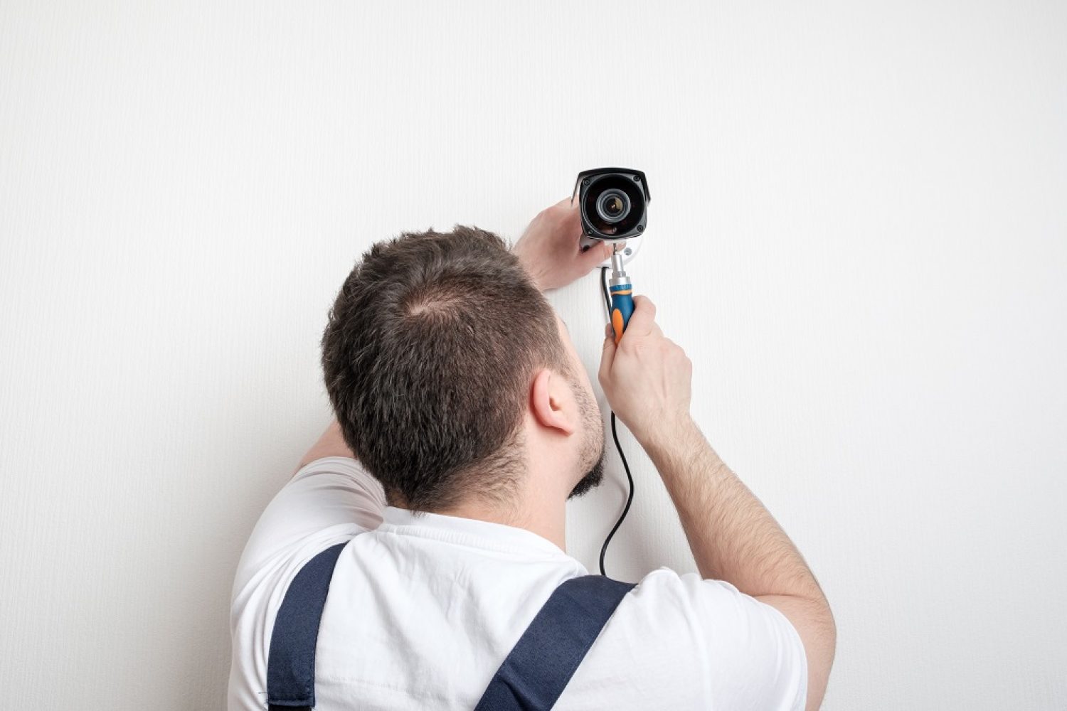 Lei de câmeras em condomínio: onde instalar e quem pode acessar